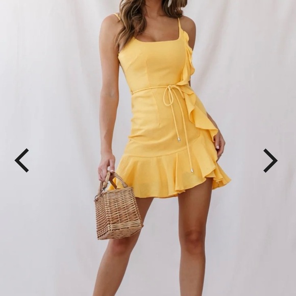 NWT Saints & Secrets Hart Flowy Chiffon Yellow Ruffle Mini Dress Yellow Sz Large - Picture 2 of 12